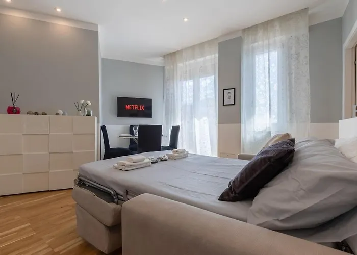 Apartament Un Nido Di Charme In Florence-tramvia Parking Florencja