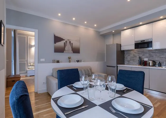 Apartament Un Nido Di Charme In Florence-tramvia Parking Florencja