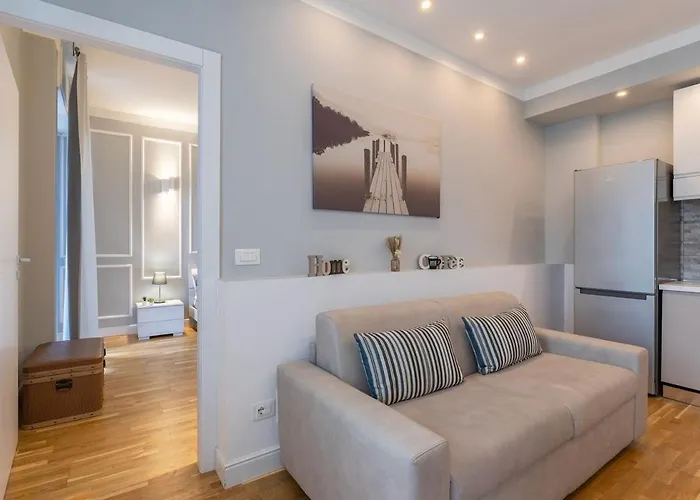 Apartament Un Nido Di Charme In Florence-tramvia Parking *